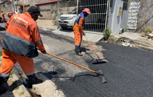 Prefeitura-de-Manaus-atende-moradores-e-recupera-rua-Sao-Lazaro-no-bairro-Santo-Antonio-2
