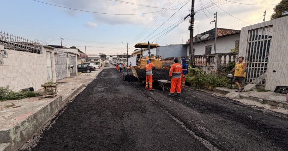 Preparação do pavimento marca início de recapeamento na rua 3 da Cidade Nova