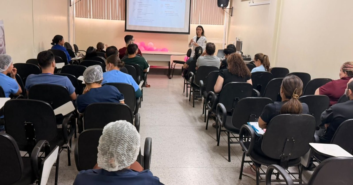 Sessão de ensino em serviço reúne equipe da Moura Tapajóz para discutir hipertensão neonatal
