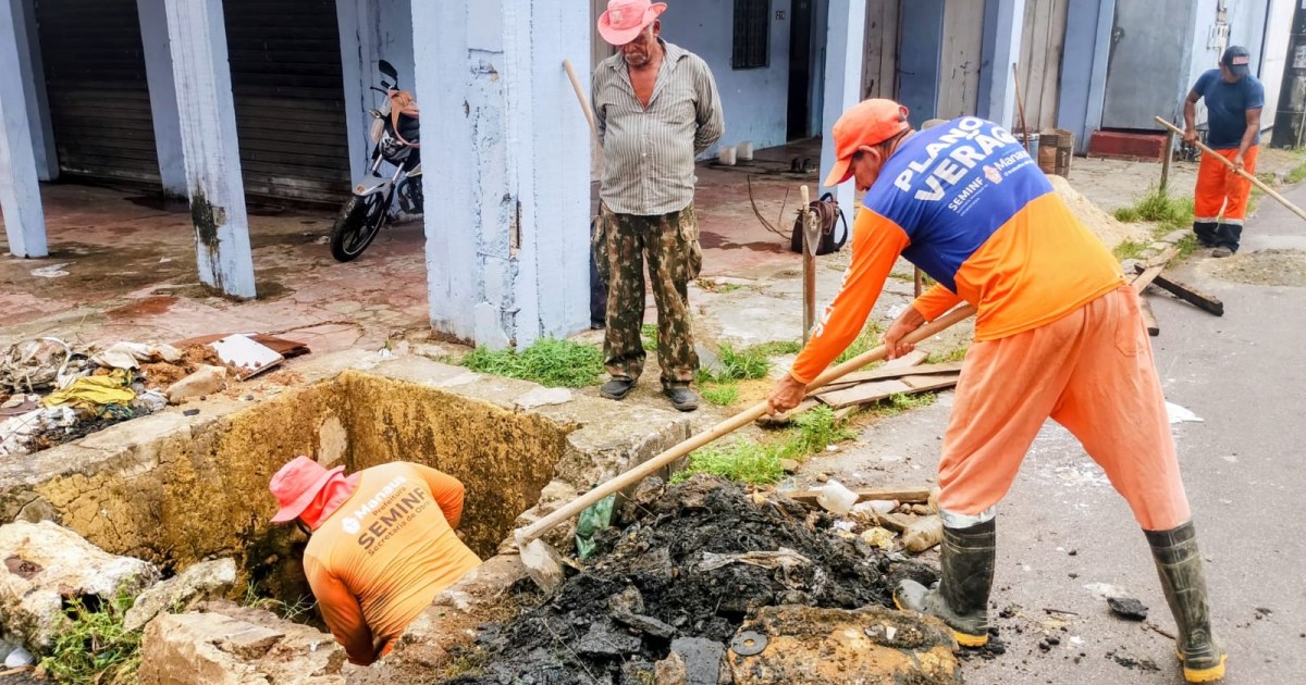 Caixa de drenagem do Alvorada 2 é limpa e entra em reparo da tampa