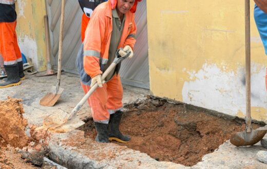 Galeria de águas pluviais da rua São Luiz passa por reparo no Coroado