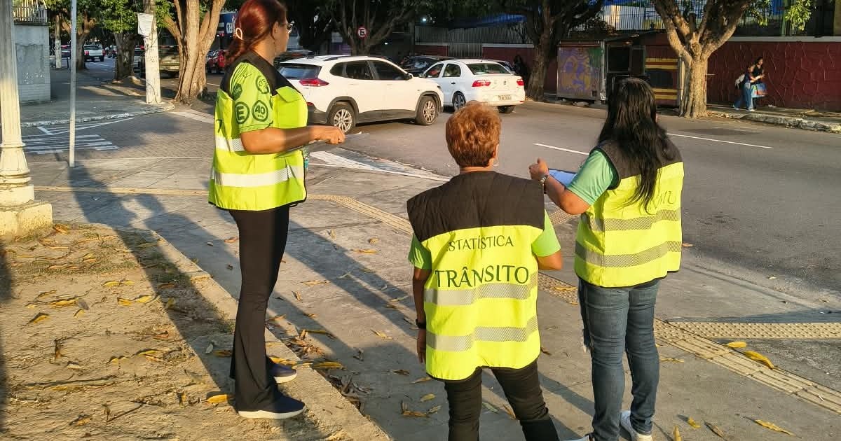 Pesquisa do IMMU registra veículos em três vias para estudar circulação no centro de Manaus