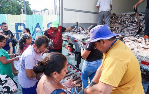 Moradores de Manaus citam diferentes formas de preparo após receberem pescado